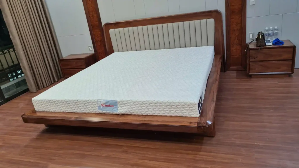 Nệm Kymdan Cho Người Cao Tuổi Có Tốt Không? Nên Mua Loại Nào? 9 Nệm Kymdan thực tế tại nhà khách hàng của Yêu Nệm