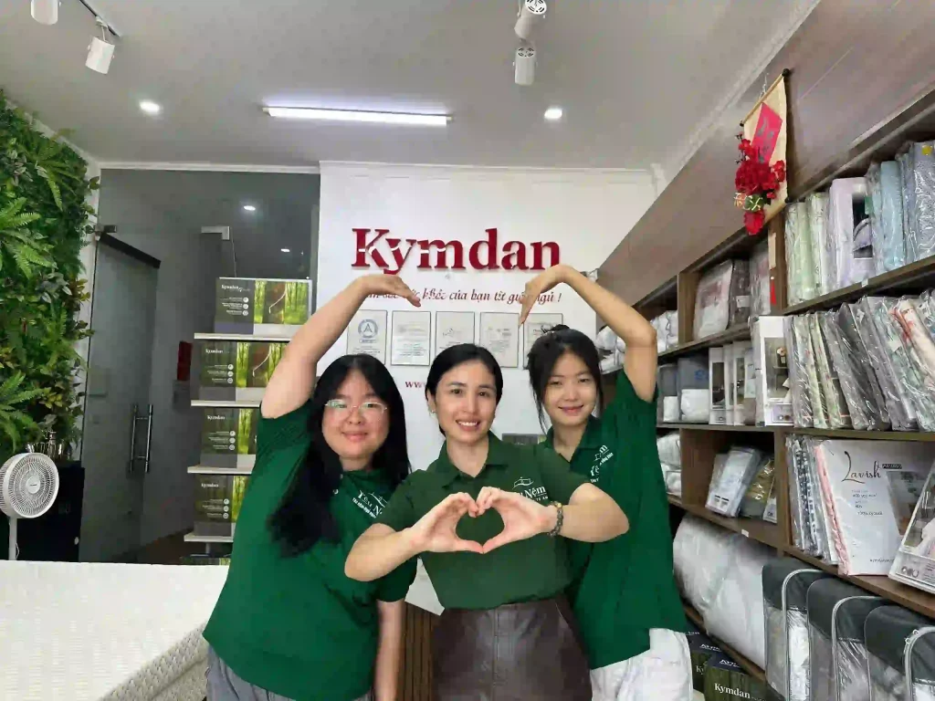 Mua Nệm Kymdan Từ Xa: Một Đơn Hàng Thực Tế Được Kiểm Tra Và Giao Nhận Ra Sao? 2 Yêu Nệm tư vấn từ xa theo nhu cầu và hỗ trợ giao nệm đến nhiều tỉnh thành. Uy tín - Chuyên nghiệp- Chân thành