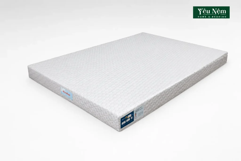 Nệm Kymdan hiện sử dụng vỏ bọc SoftFresh Max với khóa kéo giấu kín, giúp tổng thể nệm gọn và đẹp hơn