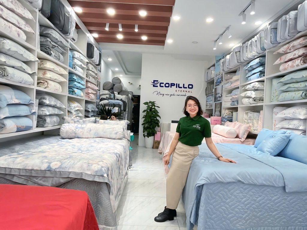 Yêu Nệm luôn sẵn sàng hỗ trợ tư vấn cá nhân hóa cho anh chị trực tiếp và online nếu anh chị ở xa