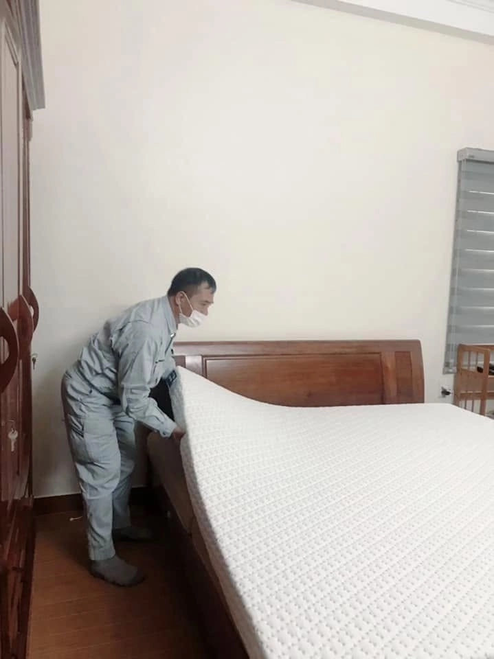 Bí Quyết Chọn Nệm Cho Nhà Mới: Chọn Nệm Nào An Tâm Ngủ Ngon, Khỏi Lo Thay Nệm? 11 Yêu Nệm hỗ trợ giao hàng miễn phí toàn quốc, thuận tiện khi anh chị đang hoàn thiện nhà mới hoặc mua nệm cho nhiều phòng cùng lúc
